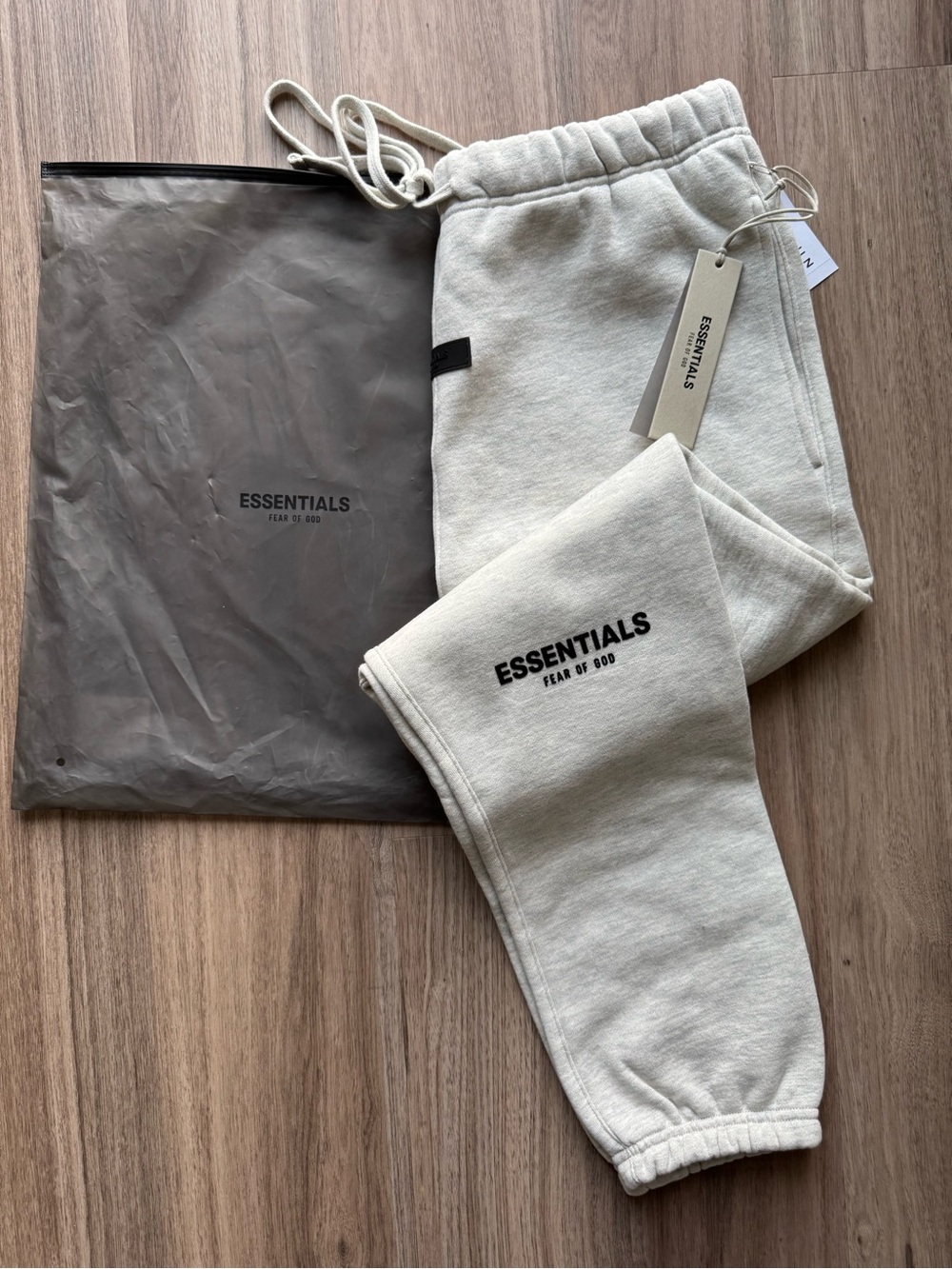 Essentials Fear of God Light Oatmeal Sweatpants
